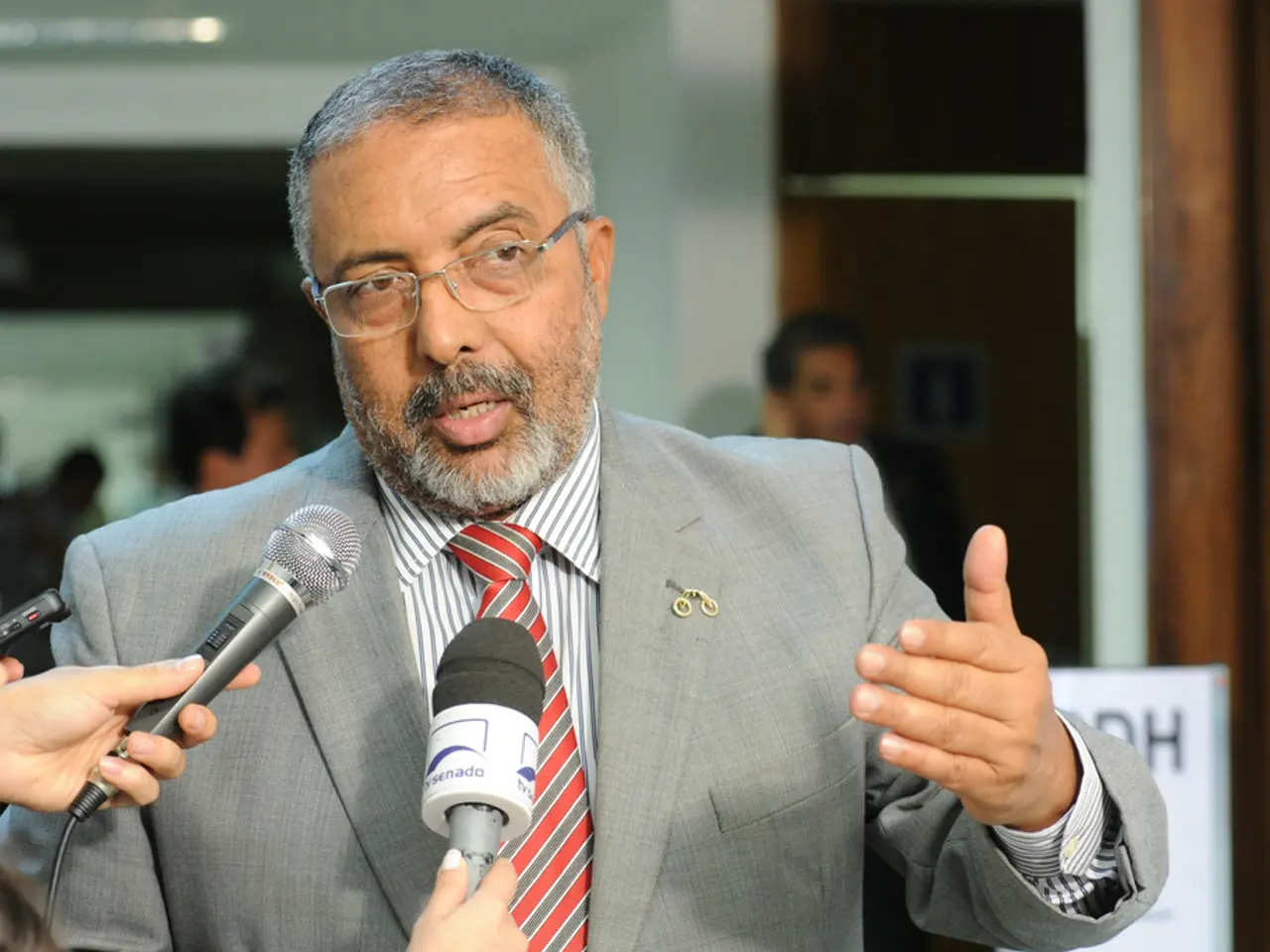 Enhancing Confidentiality in Warzone Bot Battles via Virtual Private Networks (VPNs)