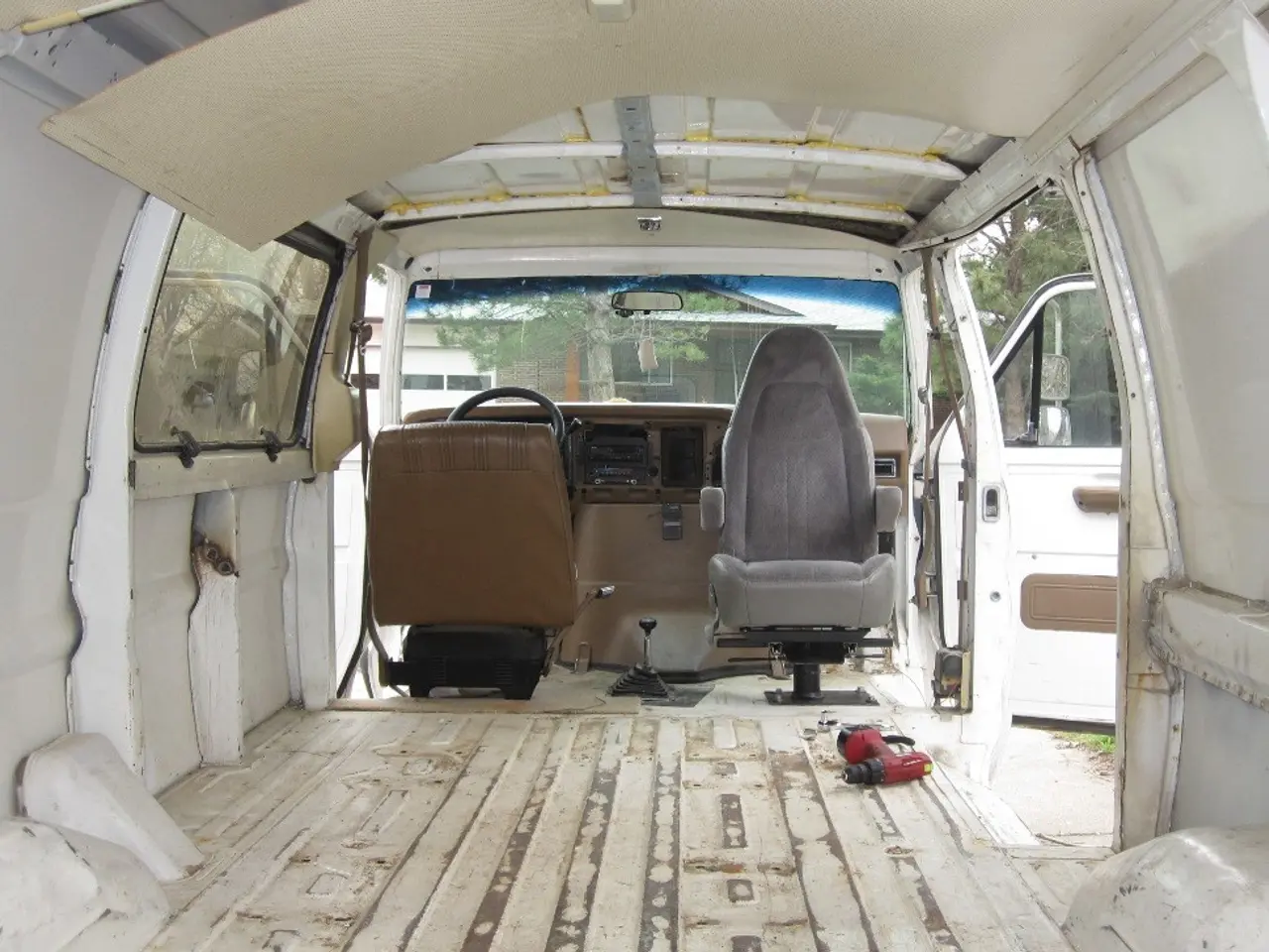 Purchasers of Auto-Sleeper's coachbuilt vehicles (from 2008 up to the present)
