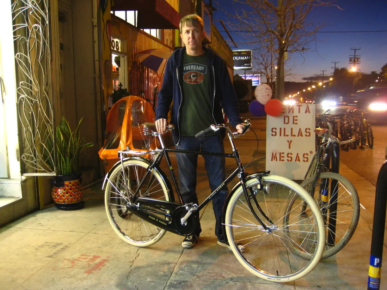 Rechargeable Headlamp Evaluation: Luminosity and Adaptability Assessed