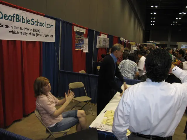 Comparing WordPress and Squarespace: Choosing the Ideal Website Builder for Your Design Needs?