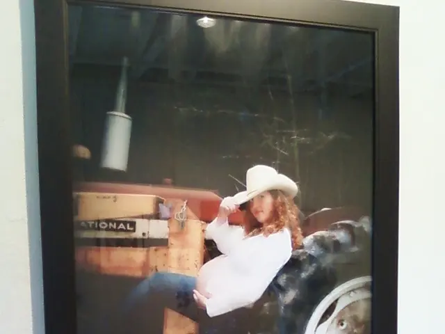 Preferred Camera Choice: A seasoned photographer opts for a 35mm prime lens for capturing...