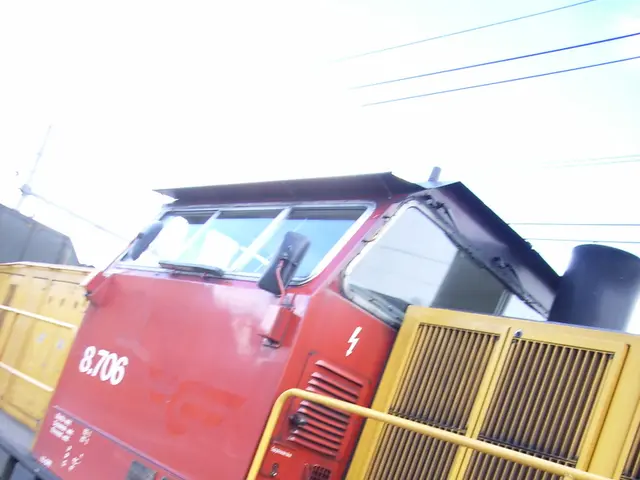 China reveals high-speed Maglev train breaking previous records, reaching speed equivalent to a...