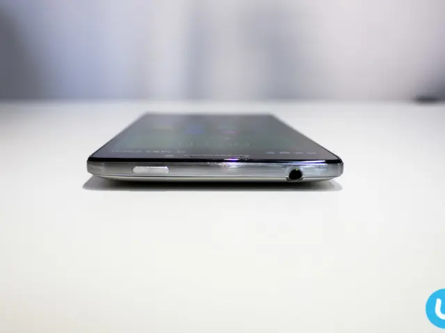 Council's FDP faction advocates for enhancing mobile phone signal quality in Klingenstadt