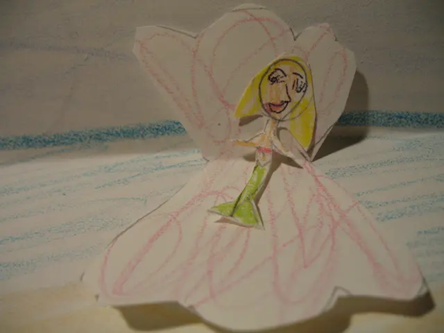 Discussions with Artist Anna Terebelo, Led by an Editor