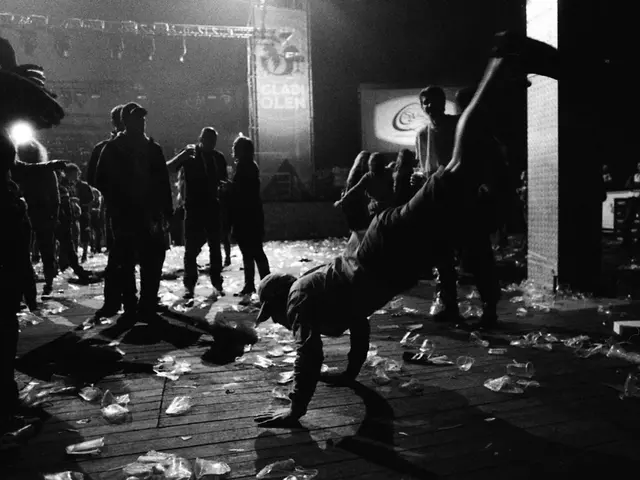 Robot Demonstrates Bottle Tossing Ability in Nuclear Waste Cleanup Simulation