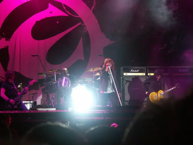 Discussion: Unveiling the Rough Edge and Cinematic Turmoil of Diode's 'Radial' in an Exclusive Chat