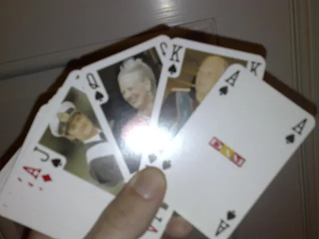 Tips for Mastering Card Shuffling Techniques Proficiently