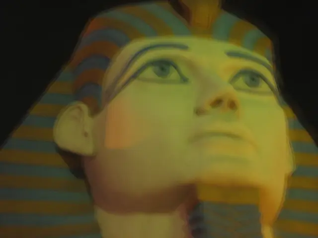 Stolen Satoshi Nakamoto Statue Recovered in SWITZERLAND: essential facts revealed