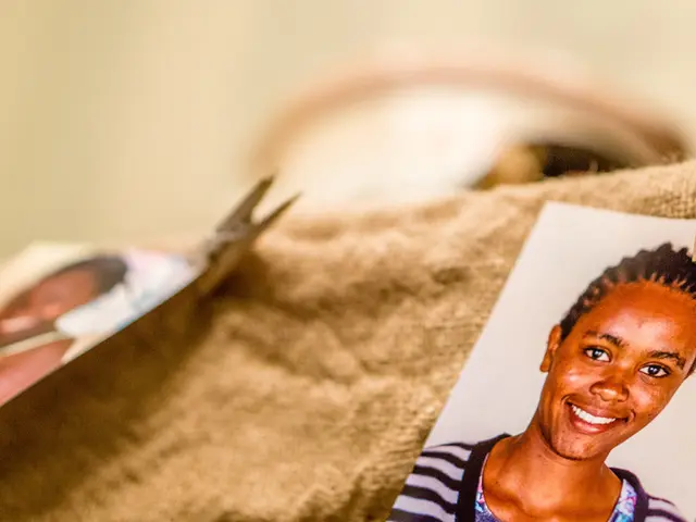 Over 180 regional services under the title "Life Circumstances" have been initiated.