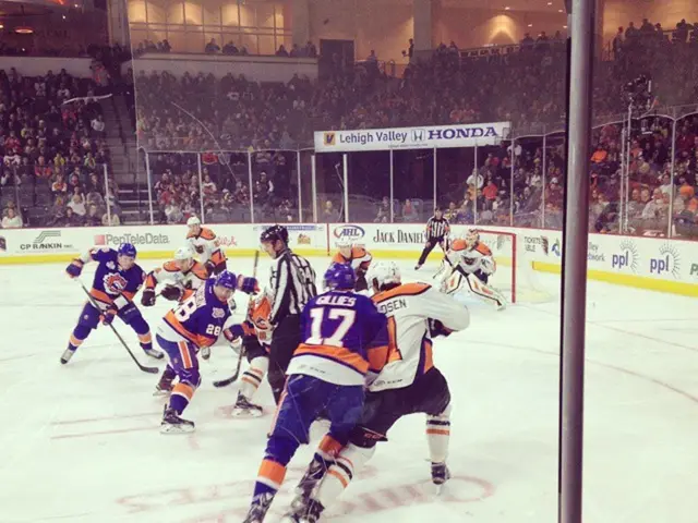 Epic Light Display in a Living Room: Fan Utilizes Machine Learning Technology to Create Spectacular...