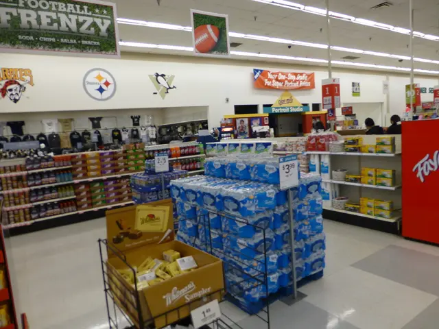 Retail chain Bed Bath & Beyond announces they will honor expired coupons at their latest location.