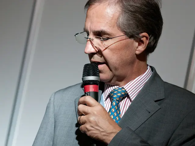 Introducing a Comprehensive Guide on the Best Moving/Live Performance Microphones